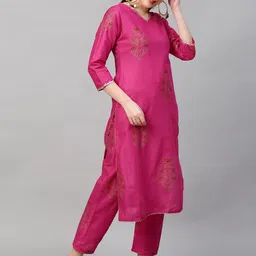 gosriki KALINI Women Pink Floral Printed Kurta with Trousers & With Dupatta image 5