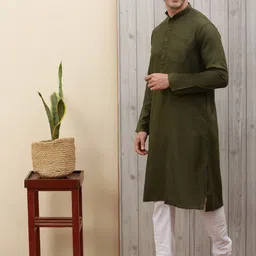 Sanwara Men Green Pure Cotton Kurta with Churidar-image-3