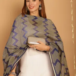 SOUNDARYA Geometric Printed Banarasi Silk Dupatta image 5
