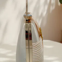 la belgium Party Gold Clutch image 3