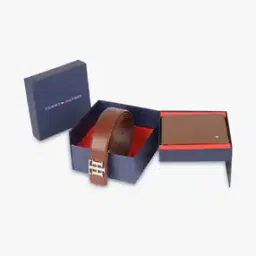 tommy hilfiger Leather Bi-Fold Wallet with Belt-picture-36