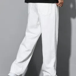markview Men Loose Fit Mid Rise White Jeans image 4