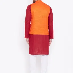 VASTRAMAY Men Maroon Kurta with Churidar & Nehru Jacket image 5