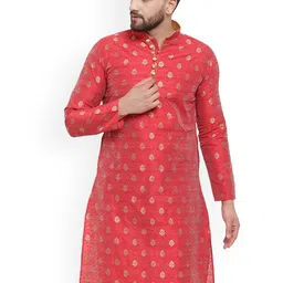 Larwa Ethnic Motifs Printed Mandarin Collar Jacquard Kurta-picture-32