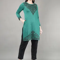 BARARA ETHNIC Floral Embroidered Thread Work Straight Kurti-picture-24