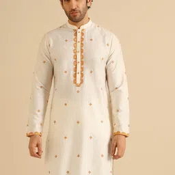 KISAH Geometric Embroidered Straight Kurta-picture-29