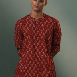 SHVAAS by VASTRAMAY Quirky Thread Work Short Kurta-picture-1