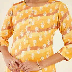 Soch Ethnic Motifs Printed Round Neck Straight Kurta image 5