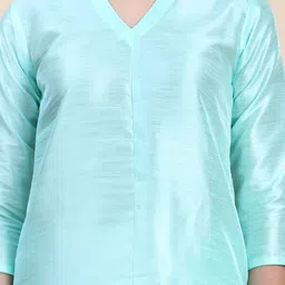 Phenav  Mandarin Collar Dupion Silk Kurta image 2