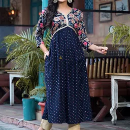 Label Khoj V Neck Floral Printed A-Line Kurta image 2
