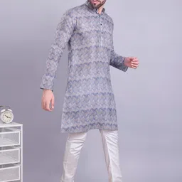 SHIWAM ETHNIX  Geometric Printed Mandarin Collar Cotton Kurta image 4