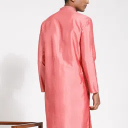 VASTRAMAY Mandarin Collar Jacquard Kurta image 5