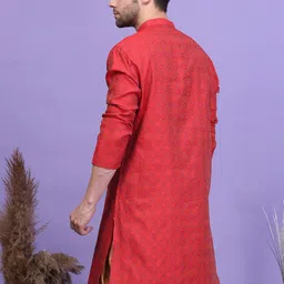 Larwa Men Thread Work Jacquard Kurta image 5