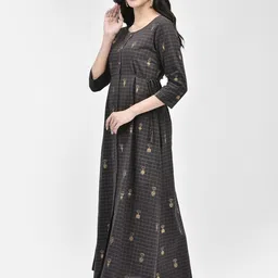 Span Ethnic Motifs Printed Cotton Anarkali Kurta image 4