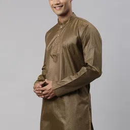 TATTVA Men Patchwork Kurta image 3