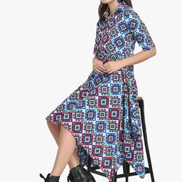 DIVINATION Women White & Red Geometric Printed Asymmetric Hem Kurta image 5