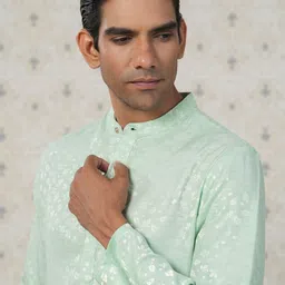 Ode by House of Pataudi Floral Woven Design Mandarin Collar Straight Kurta image 2