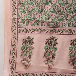 Vbuyz Women Peach & Green Ethnic Motifs Printed Gotta Patti Kurta with Trousers & Dupatta image 2