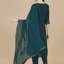 Berrylicious Women Printed Kurta With Trousers & Dupatta image 3