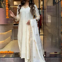 KALINI Ethnic Motifs Embroidered Thread Work Chanderi Silk Kurta ,Trousers & Dupatta image 2