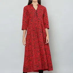 EZIS FASHION Women Red Ethnic Motifs Printed Anarkali Kurta image 1