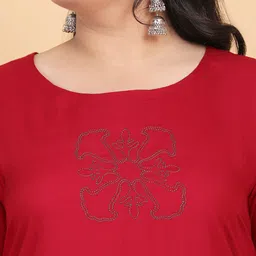 LastInch Women Maroon Flared Sleeves Thread Work Kurta image 2