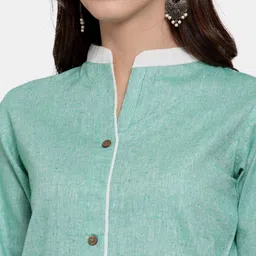 Aarsha Women Green Solid Straight Fit Cotton Kurta image 2