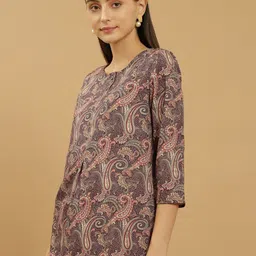 Beatnik Paisley Printed A-Line Kurti image 3