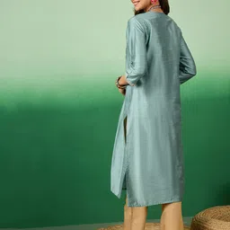 Sangria Ethnic Motifs Yoke Design Mirror Work Straight Kurta image 4