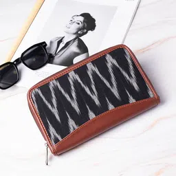 ZOUK Women Black & White Printed Vegan Leather Zip Around Sustainable Wallet-picture-35