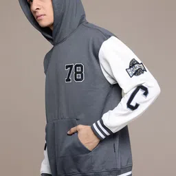 roadster Men Full Sleeve Printed Hooded Sweatshirt image 3