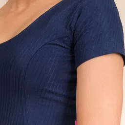 Bindigasm's Advi Self Design Texture Cotton Saree Blouse image 4