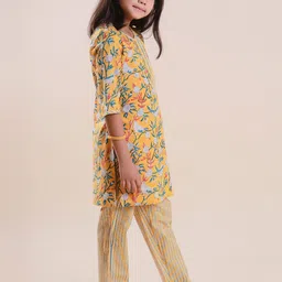 Sangria Girls Yellow Floral Printed Pure Cotton Straight Kurta With Trouser image 3