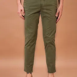 THINC Men Overdyed Relaxed Fit Mid-Rise Trouser-picture-21