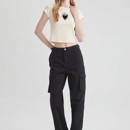 DeFacto Women Mid Rise Cargos Trousers-picture-42