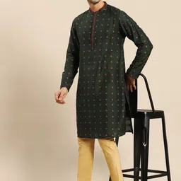 Amodh by Kisah Men Green Ethnic Motifs Kurta with Trousers-picture-37