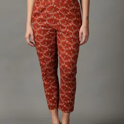 DIVINATION Printed Smart Skinny Fit Cotton Trousers-image-25