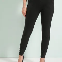 Tokyo Talkies Women Black Skinny Fit Mid-Rise Trousers-picture-23