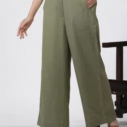 W Women Mid-Rise Straight Fit Parallel Trouser image 2