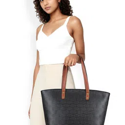 Toteteca PU Shopper Tote Bag with Cut Work image 4