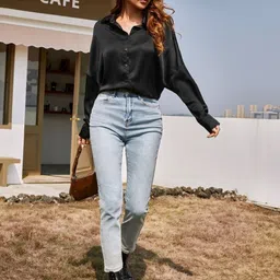 metronaut Women Relaxed Fit, Regular Fit Solid Spread Collar Casual Shirt image 4