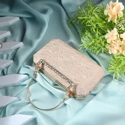Toobacraft Textured Box Clutch-picture-28