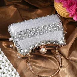 Toobacraft Embellished Box Clutch-picture-40