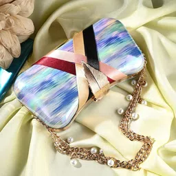Toobacraft Printed Box Clutch image 1