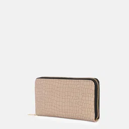 Bagsy Malone Cream-Coloured Textured Purse Clutch image 2