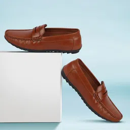 bata Loafers For Men image 2