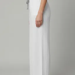 skl Women Regular Fit White Cotton Blend Trousers image 3