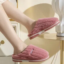 wolvesden Women Slippers image 5