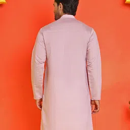 jompers Men Embroidered Silk Blend Straight Kurta image 3