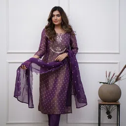 shankhpushpi Embellished Kurta, Trouser/Pant & Dupatta Set image 4